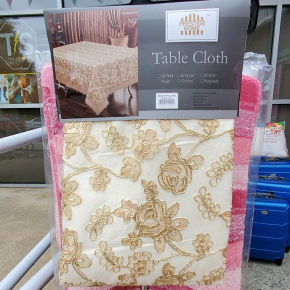 Prestige Heavyweight Fancy Tablecloth Beige 60x120 - Picture 2 of 4